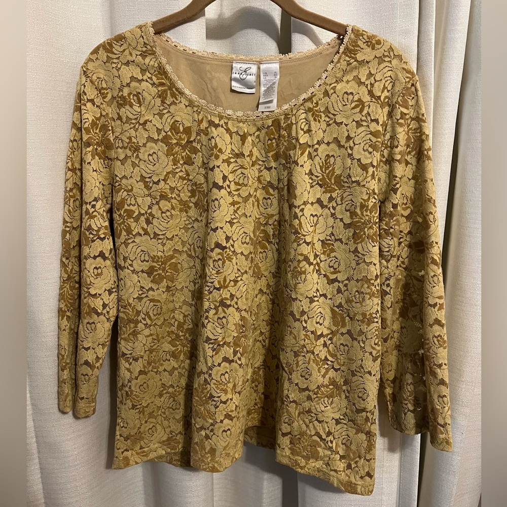 Emma James Gold Floral Lace Blouse